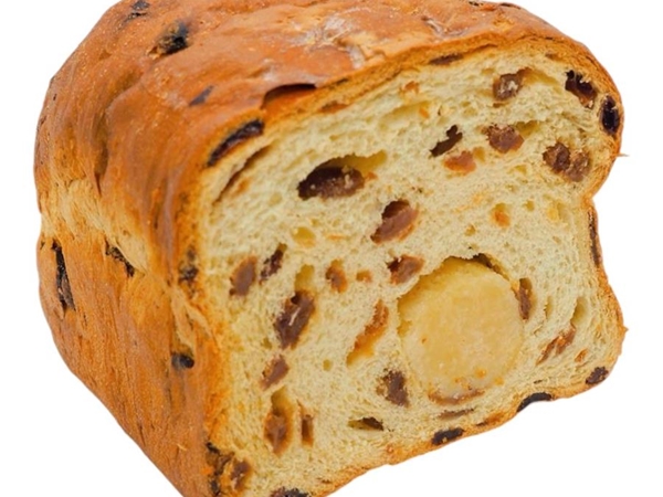 Rozijnenbrood met spijs